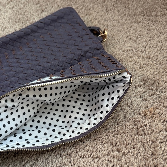 Urban Expressions Black Woven Clutch - Picture 3 of 3